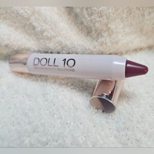 Doll 10  Lip Crayon